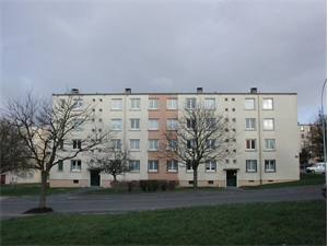 t4 à la location -   08400  VOUZIERS, surface 69 m2 location t4 - UBI461928146